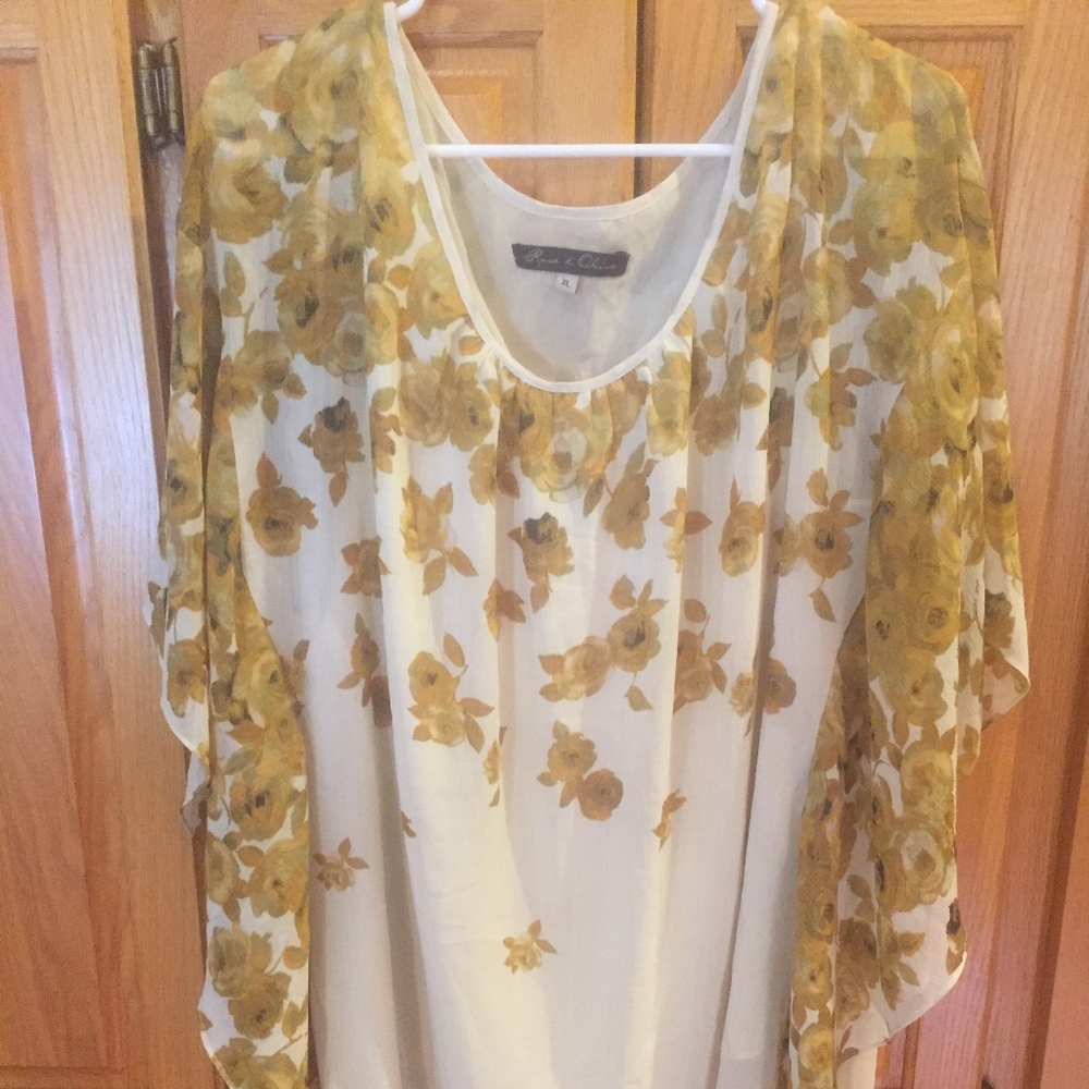 Flower Flowy Blouse